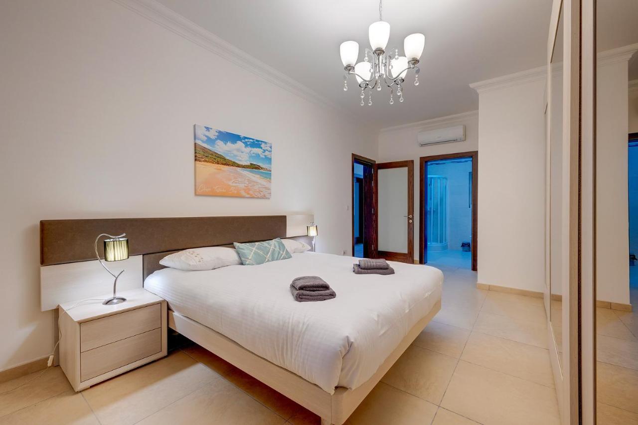 Seafront Lux Apart Inc Pool, Upmarket Area Sliema Kültér fotó